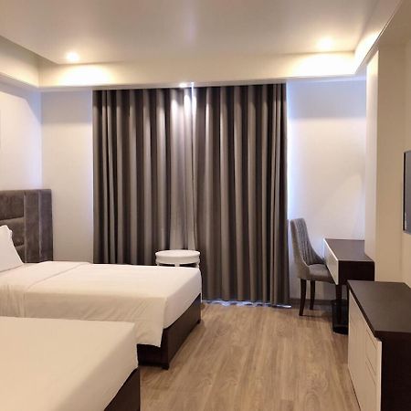 Lotus Hotel & Apartment Hai Phong Exterior foto
